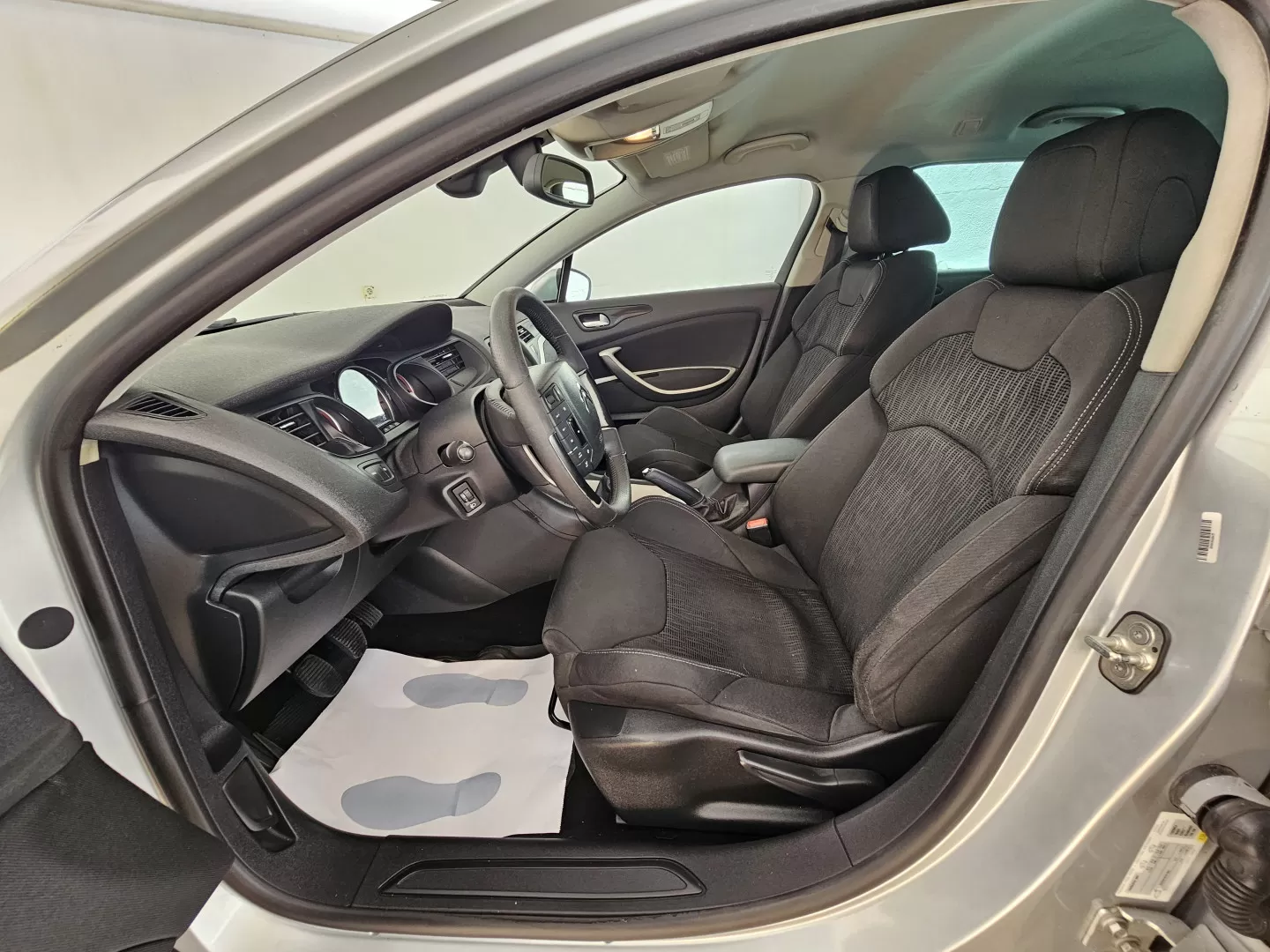 Citroën C5 Break 1.6 HDi EXCLUSIVE - foto 4