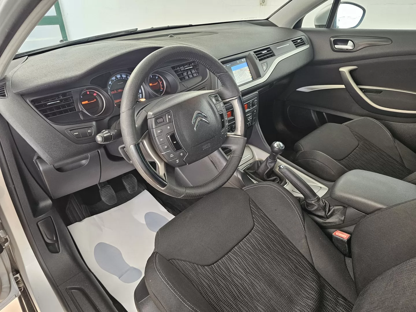 Citroën C5 Break 1.6 HDi EXCLUSIVE - foto 5