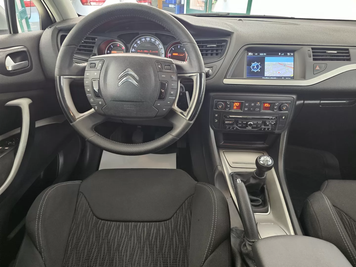 Citroën C5 Break 1.6 HDi EXCLUSIVE - foto 6