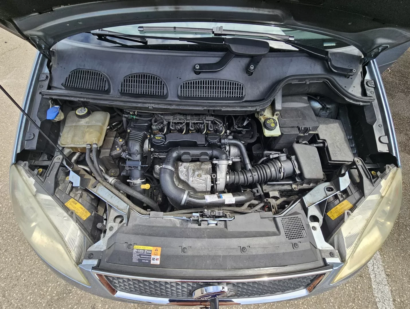 Ford C-Max 1.6 TDCi Titanium - foto 3