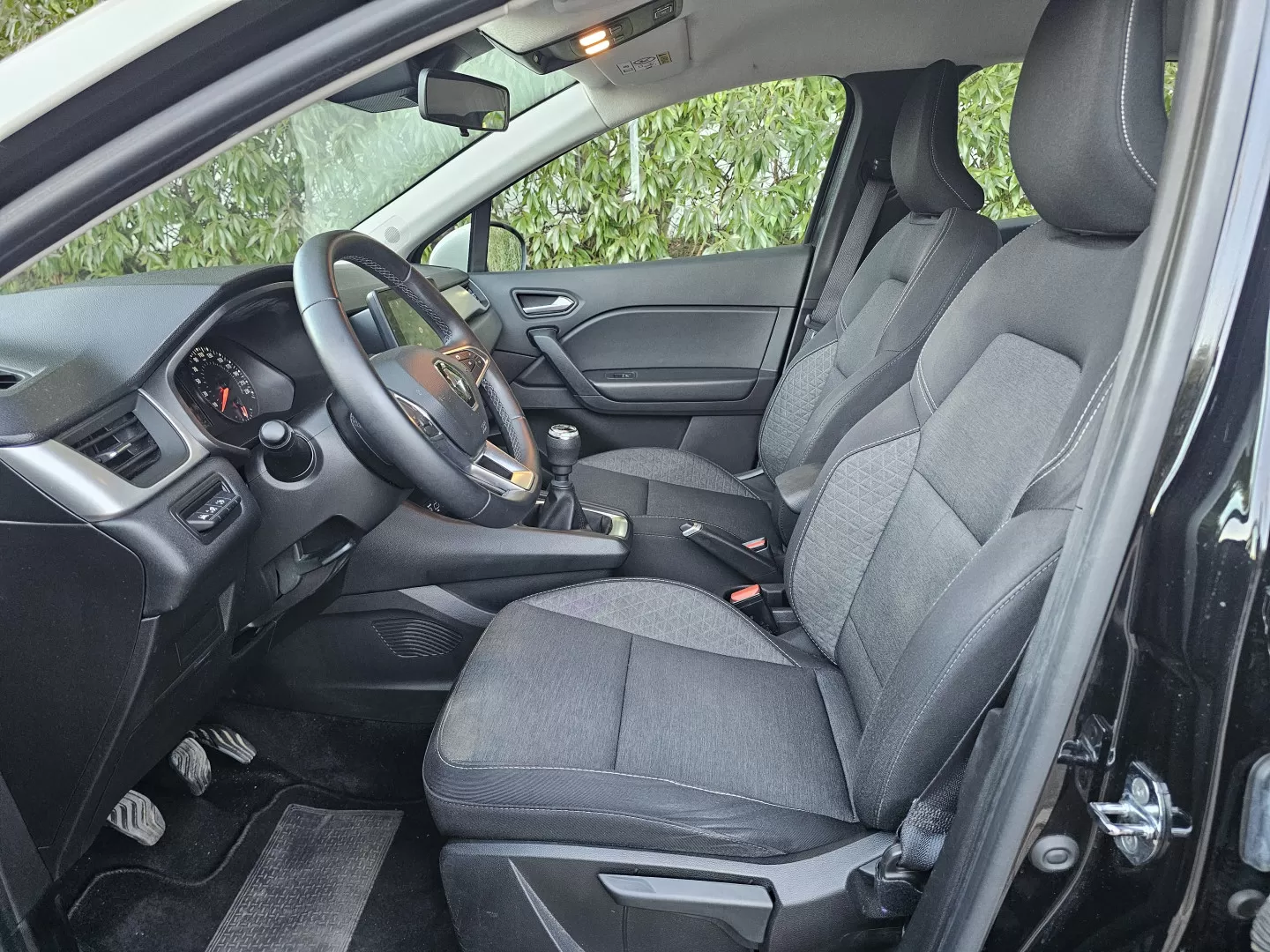 Renault Captur 1.0 TCe Equilibre - foto 6