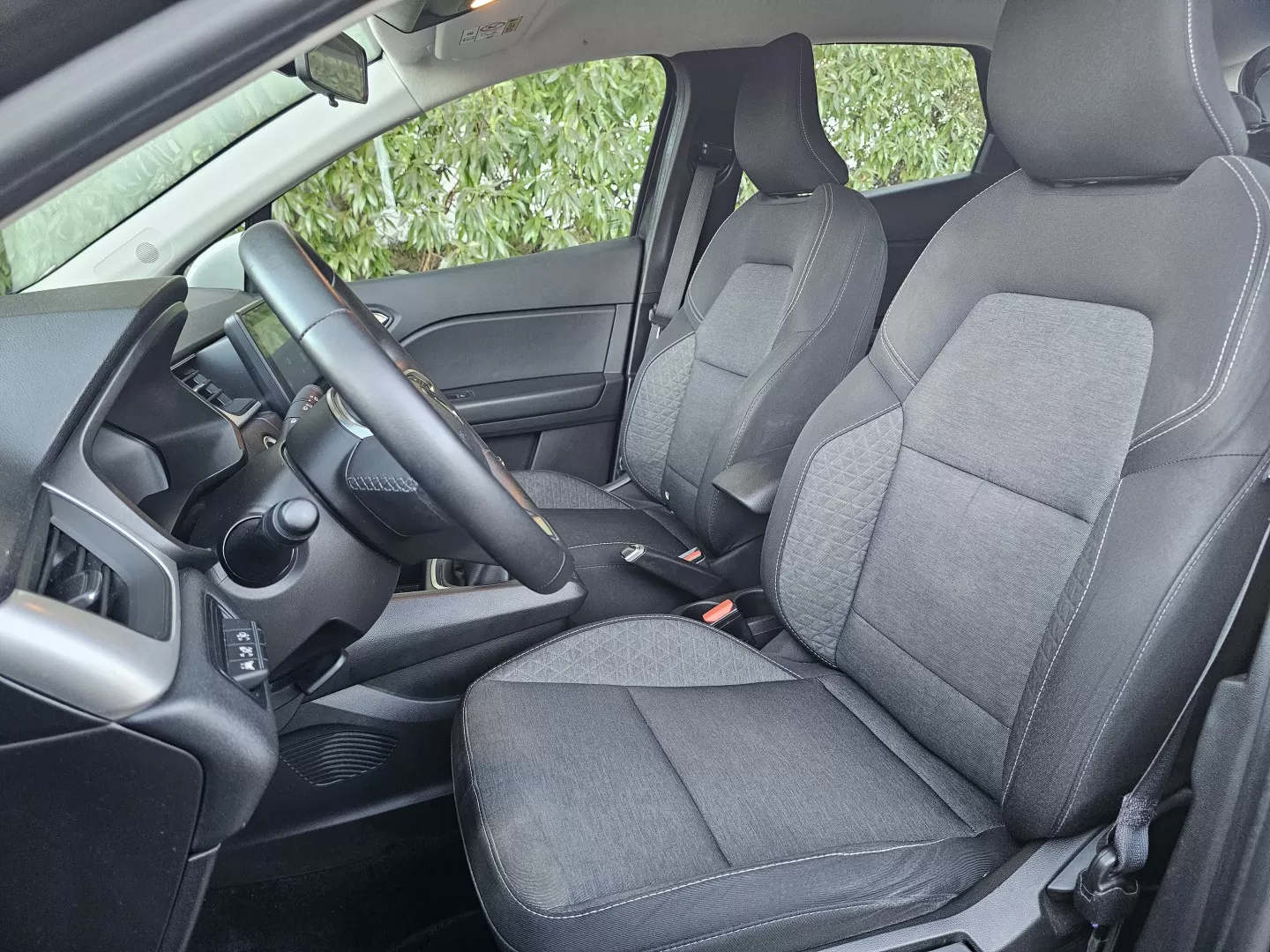 Renault Captur 1.0 TCe Equilibre - foto 8