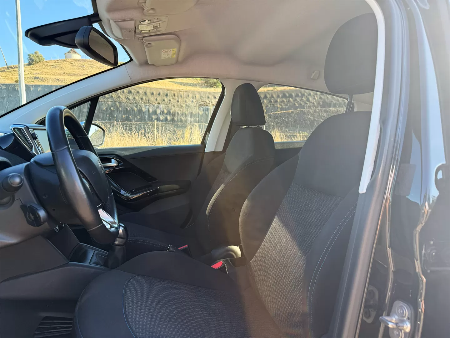 Peugeot 208 1.2 PureTech Style - foto 5