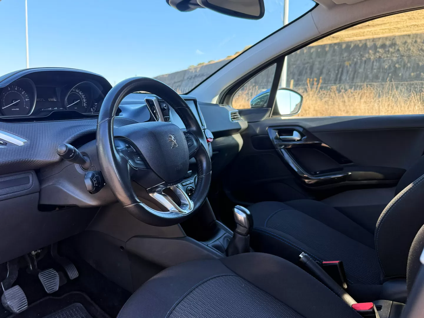 Peugeot 208 1.2 PureTech Style - foto 4