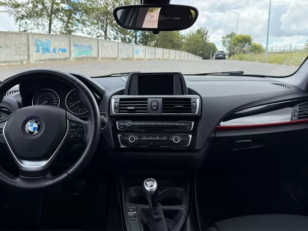BMW 116 d Line Sport - foto 7
