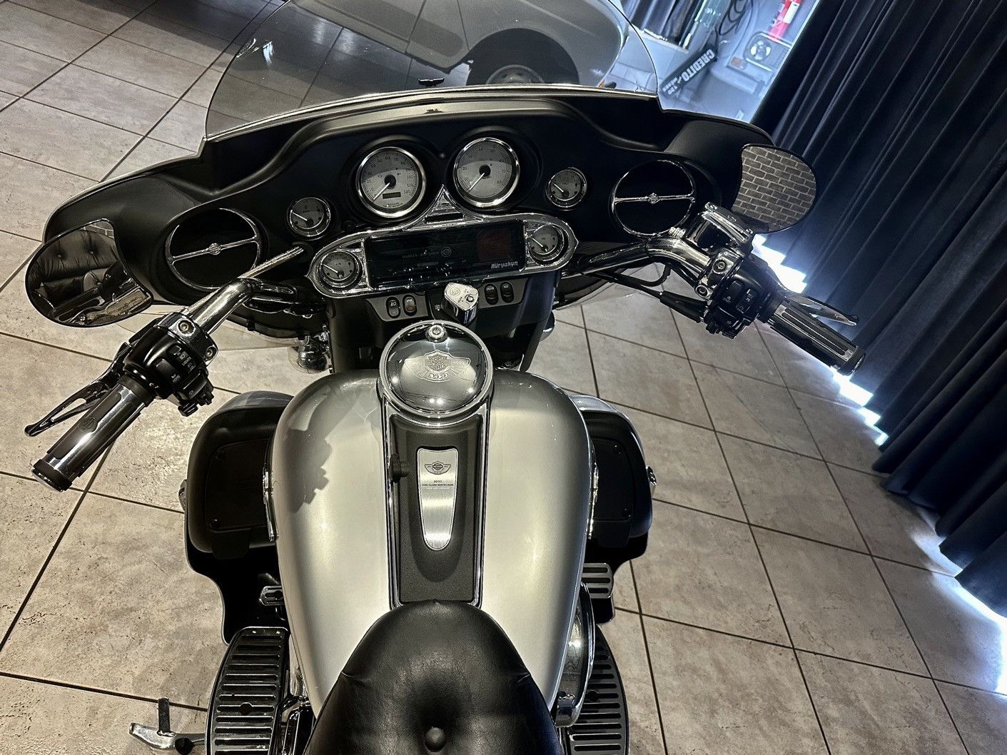 Harley-Davidson Ultra CLASSIC - foto 6