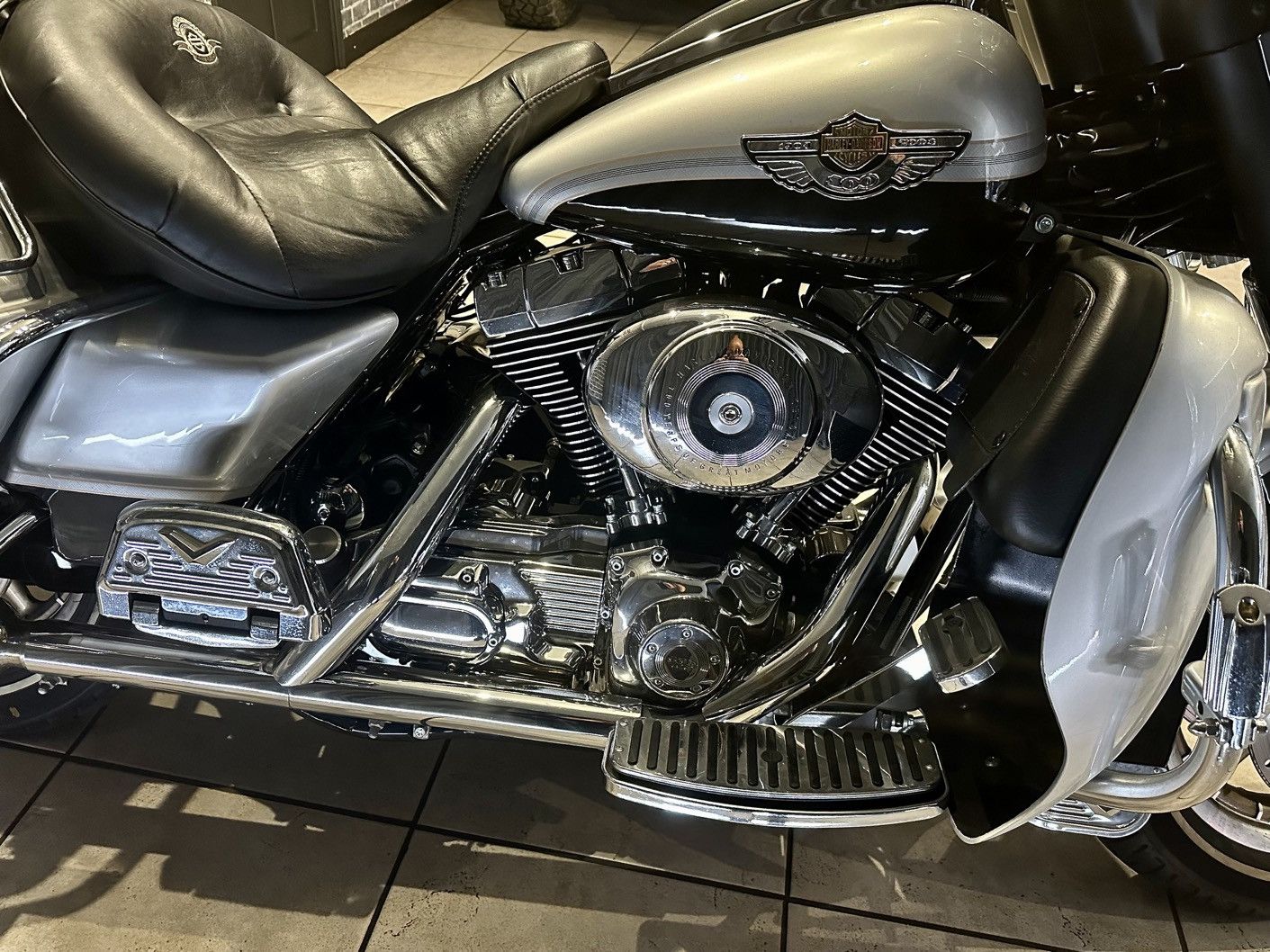 Harley-Davidson Ultra CLASSIC - foto 8