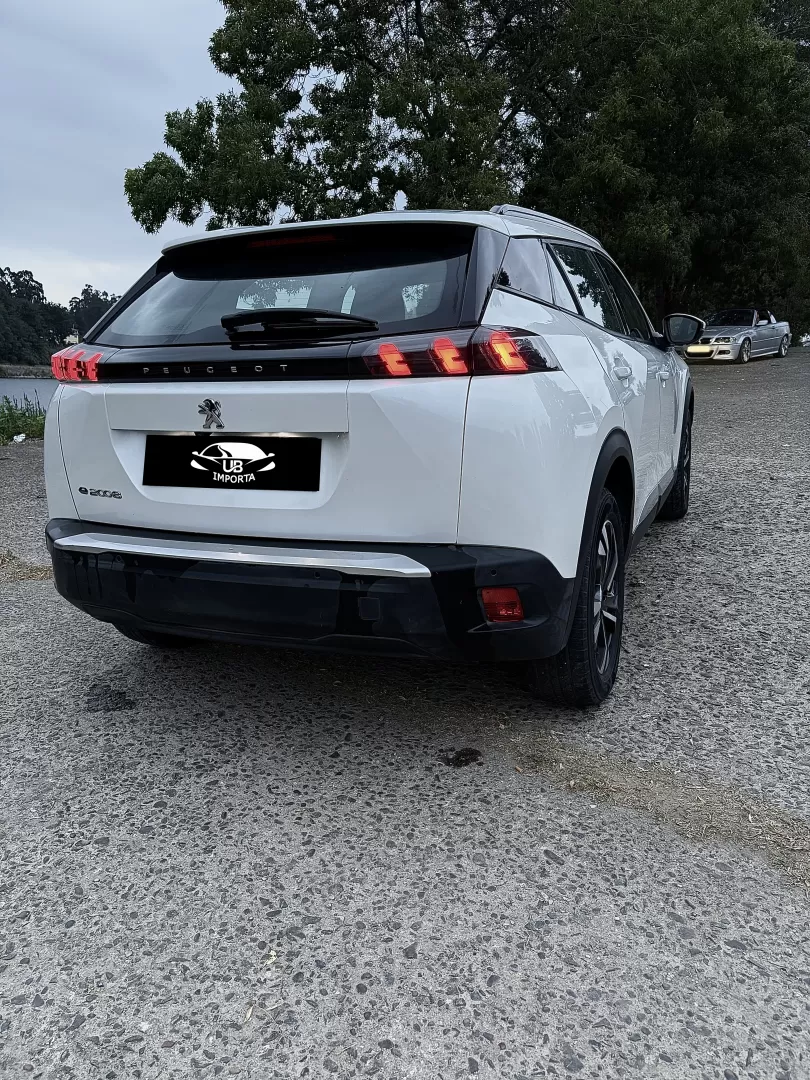 Peugeot e-2008 50 kWh Allure Pack - foto 4