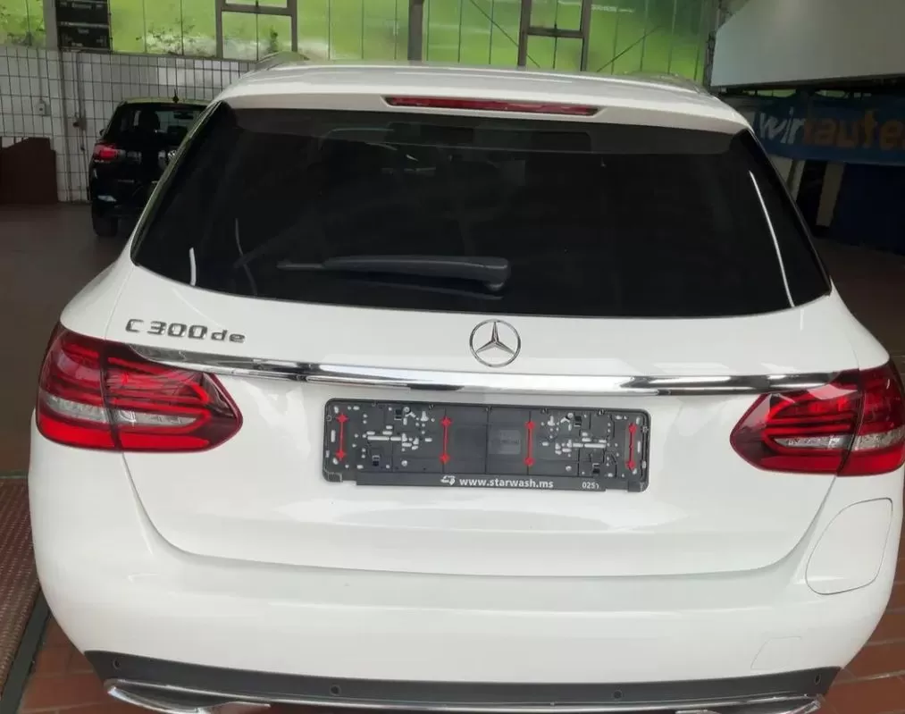 Mercedes-Benz C 300  De T 9g  Tronic Avantgarde - foto 4