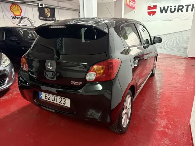 Mitsubishi Space Star 1.2 Intense Connect Edition - foto 3