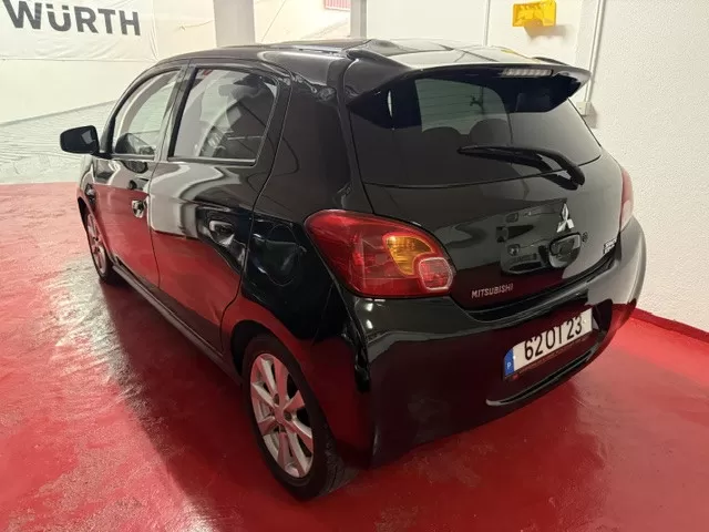 Mitsubishi Space Star 1.2 Intense Connect Edition - foto 5