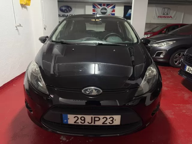 Ford Fiesta 1.4 TDCI - foto 2