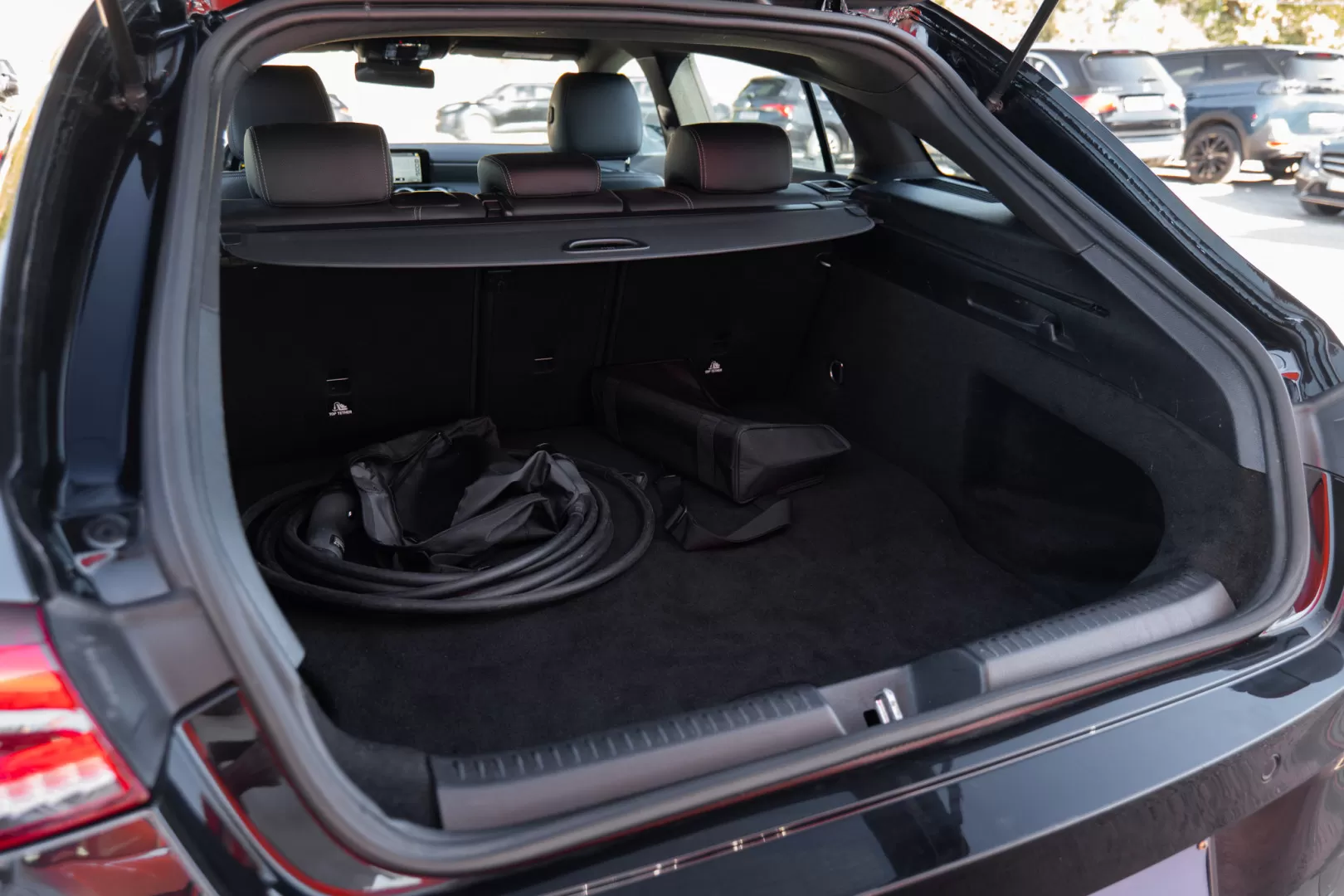 Mercedes-Benz CLA 250 e 8G-DCT Edition Progressive Line - foto 2