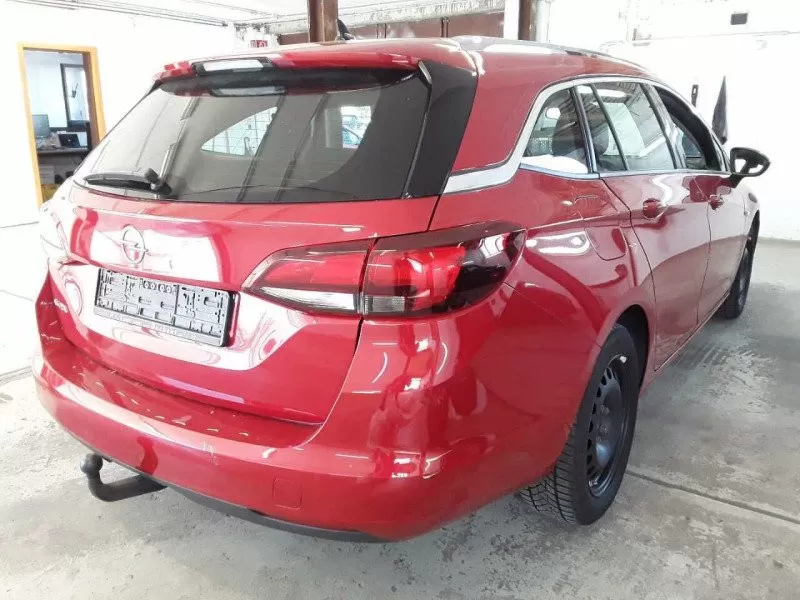 Opel Astra Sports Tourer 1.2 Turbo Business Edition - foto 5