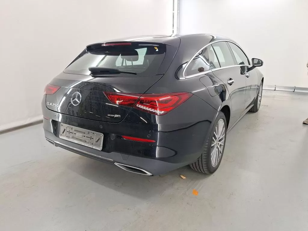 Mercedes-Benz CLA 250 e Shooting Brake Style Plus - foto 3