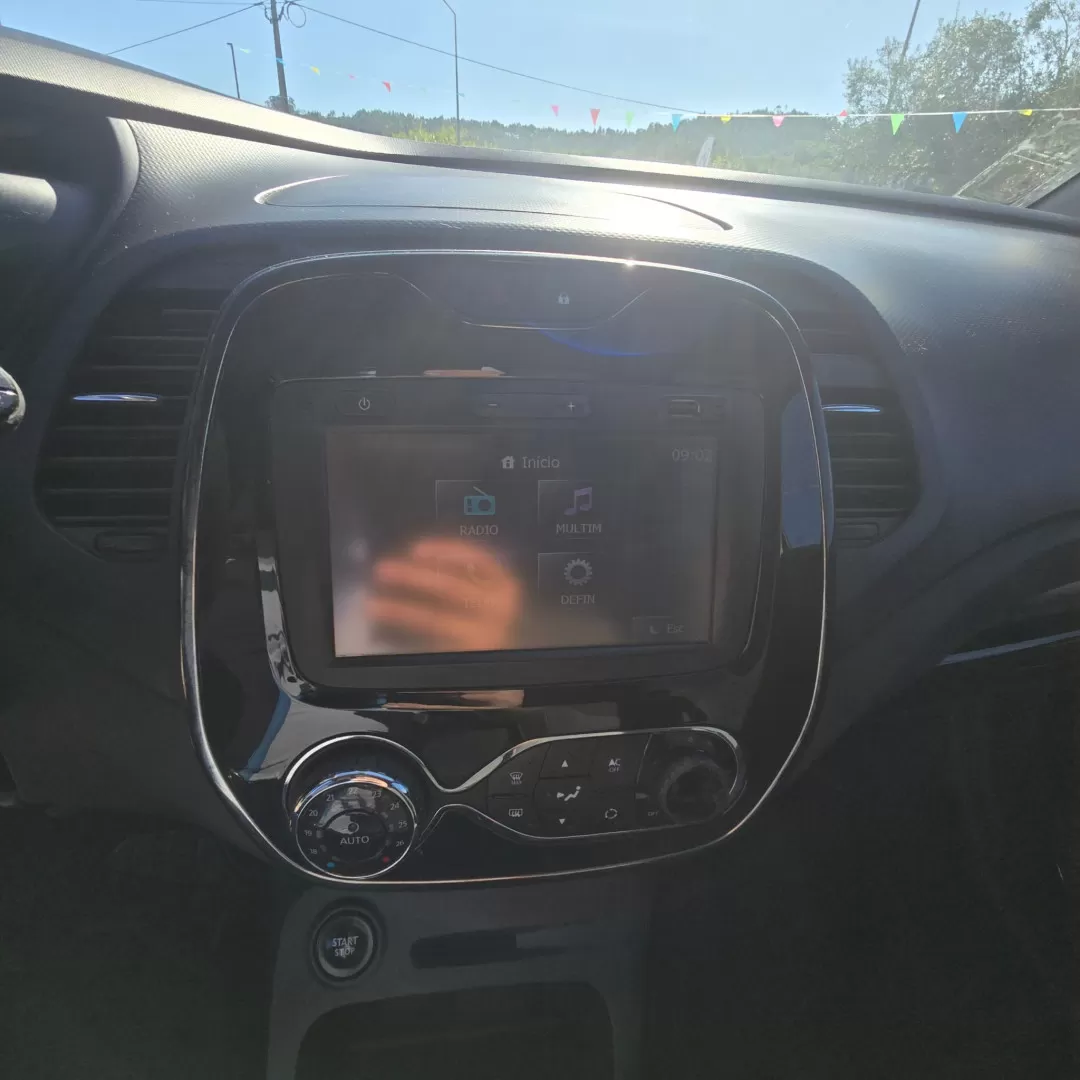 Renault Captur 1.5 dCi Exclusive - foto 6