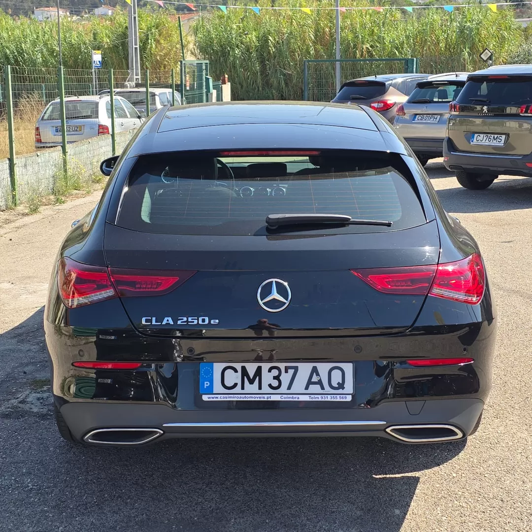 Mercedes-Benz CLA 250 e Shooting Brake Style Plus - foto 4