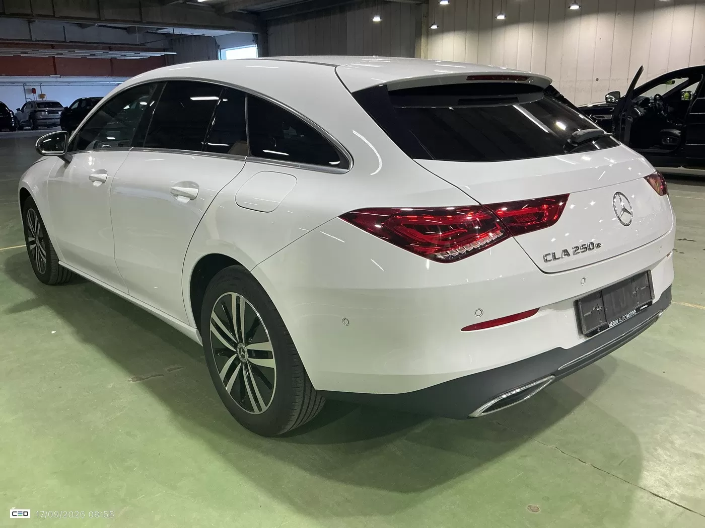Mercedes-Benz CLA 250 e 8G-DCT Progressive Line Advanced - foto 4