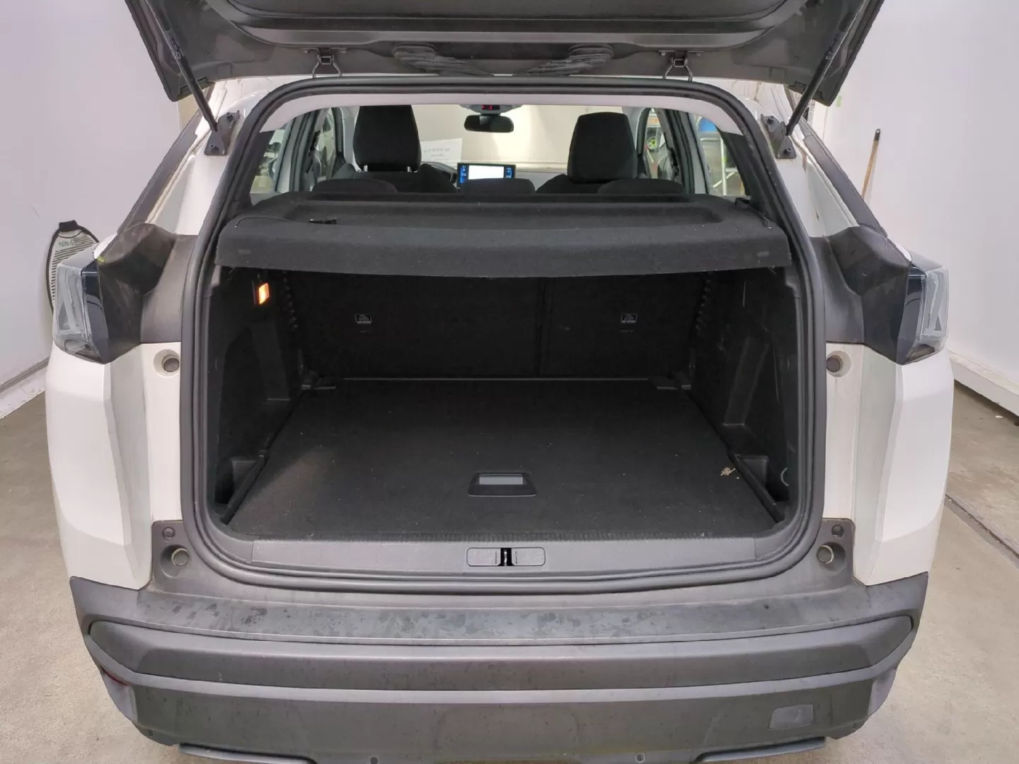 Peugeot 3008 PureTech 130 Stop & Start GPF EAT8 Active - foto 5