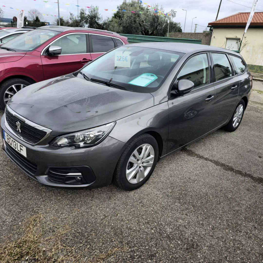 Peugeot 308 SW 1.5 BlueHDi Allure EAT6 - foto 2