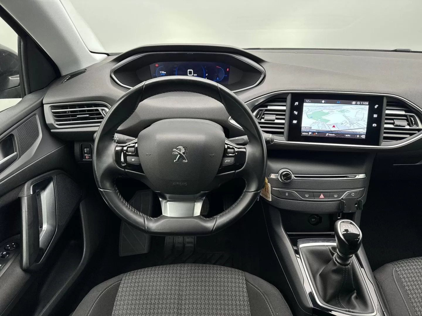 Peugeot 308 SW 1.5 BlueHDi Allure EAT6 - foto 6