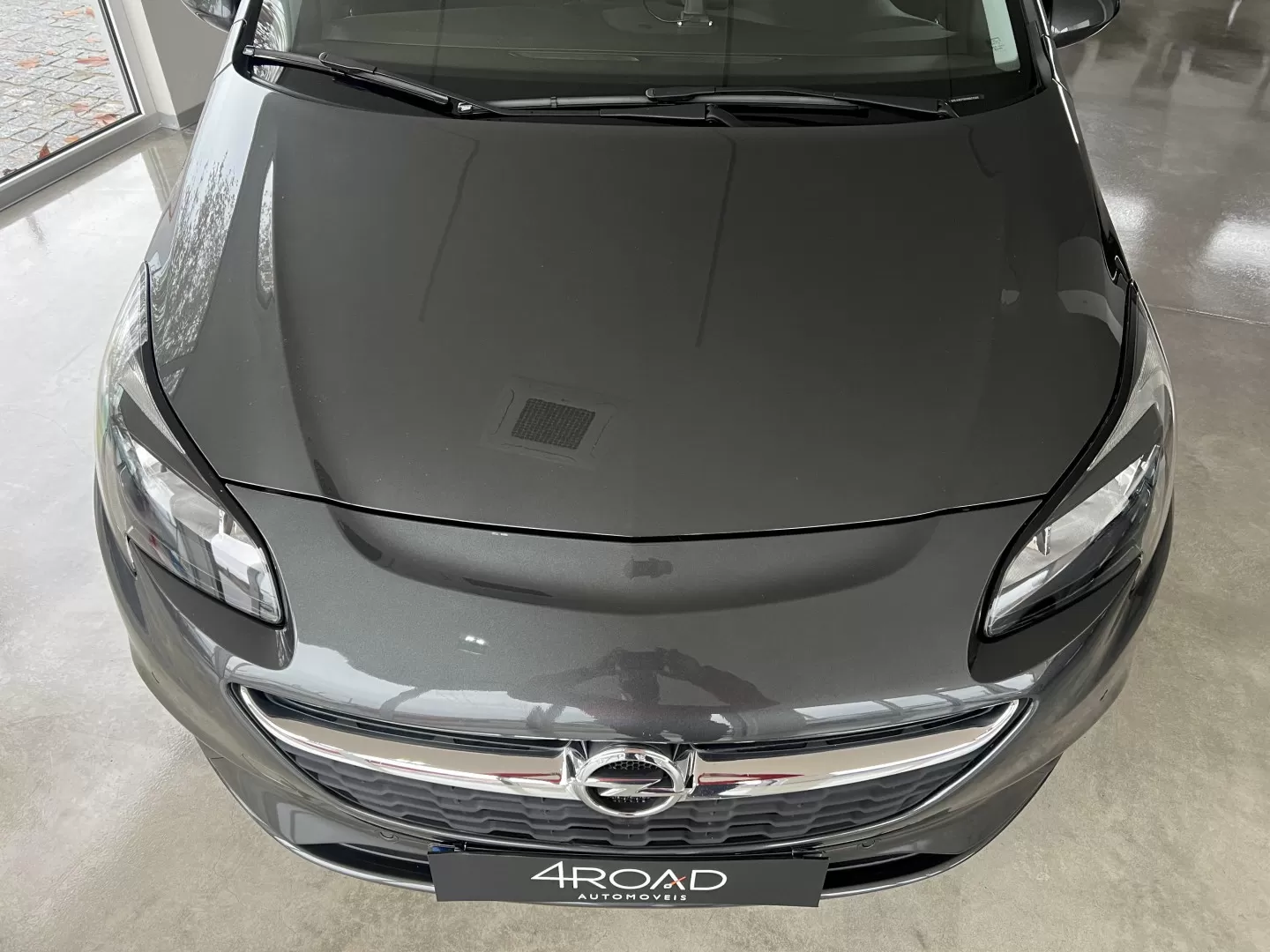 Opel Corsa 1.4 120 Anos - foto 7