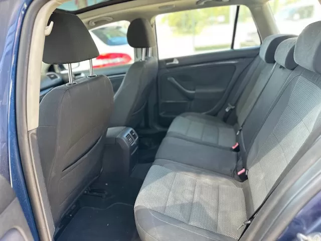 VW Golf 1.6 - foto 4
