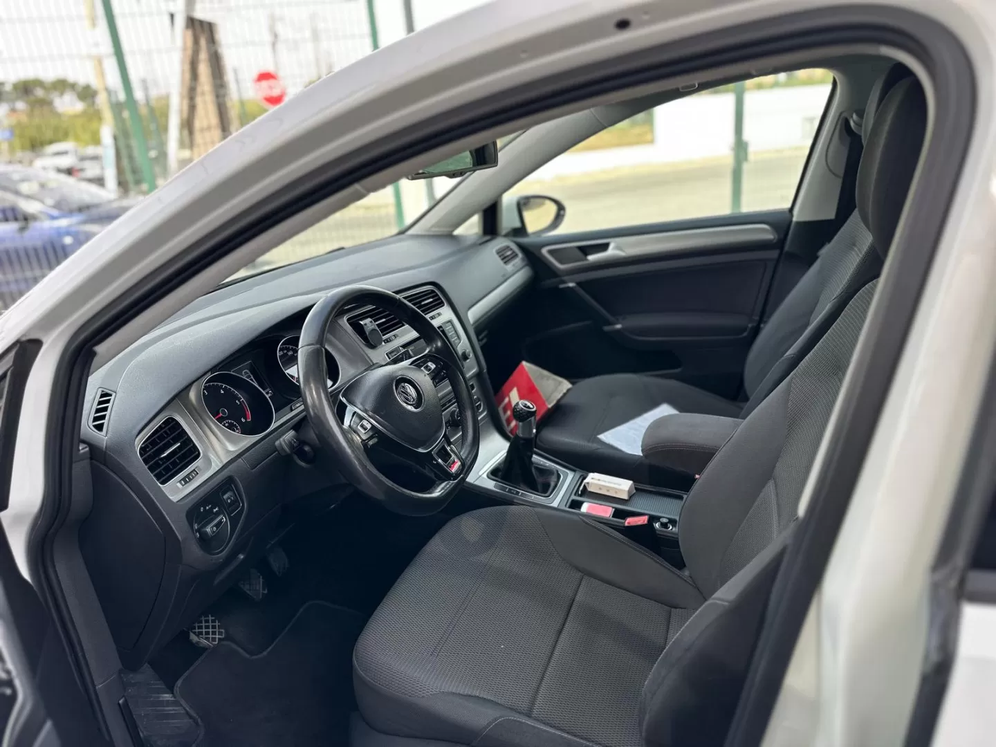 VW Golf 1.6 - foto 4