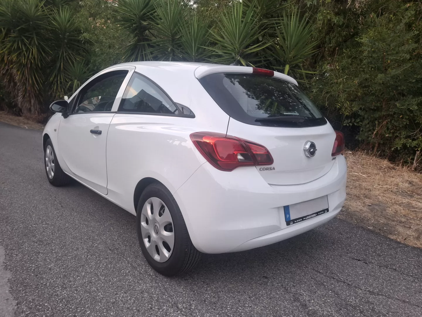Opel  CORSA 1.3 CDTI VAN - foto 6