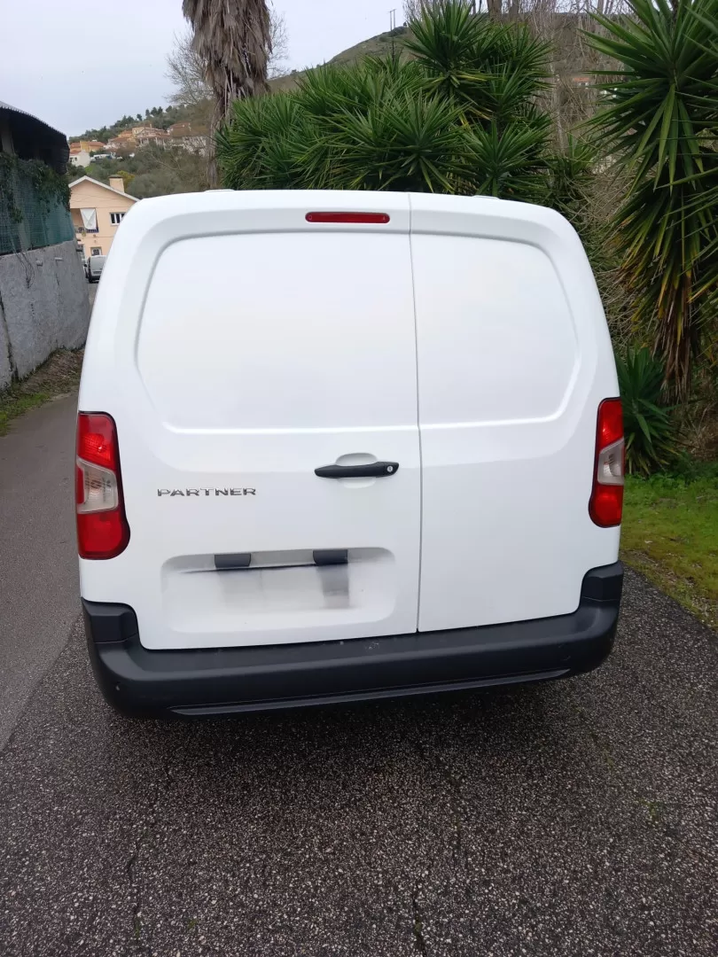 Peugeot  Partner 1.5 BlueHDI PRO LONGA - foto 4