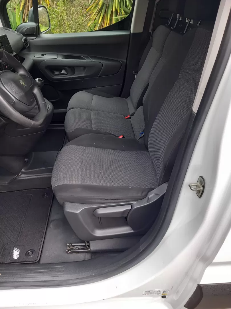 Peugeot  Partner 1.5 BlueHDI PRO LONGA - foto 7