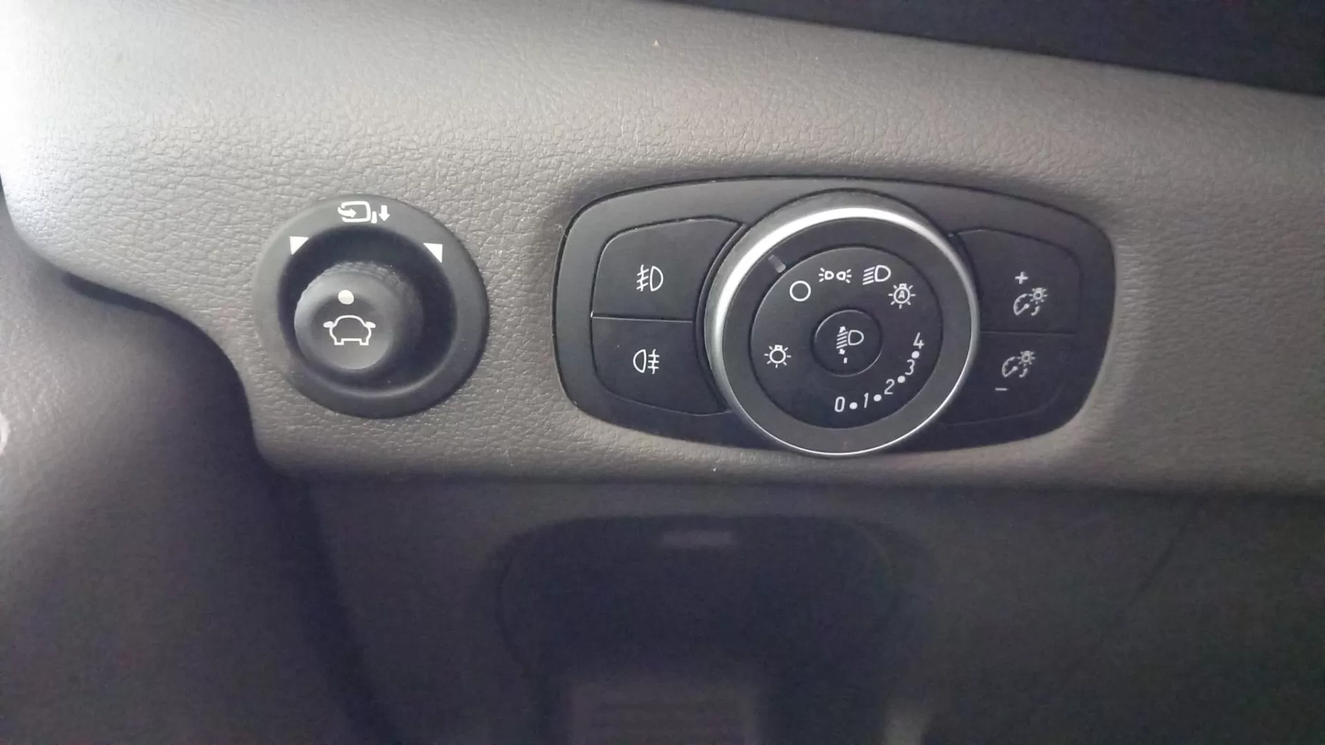 Ford  Transit 350 2.0 TDCI  L3 H2 - foto 8
