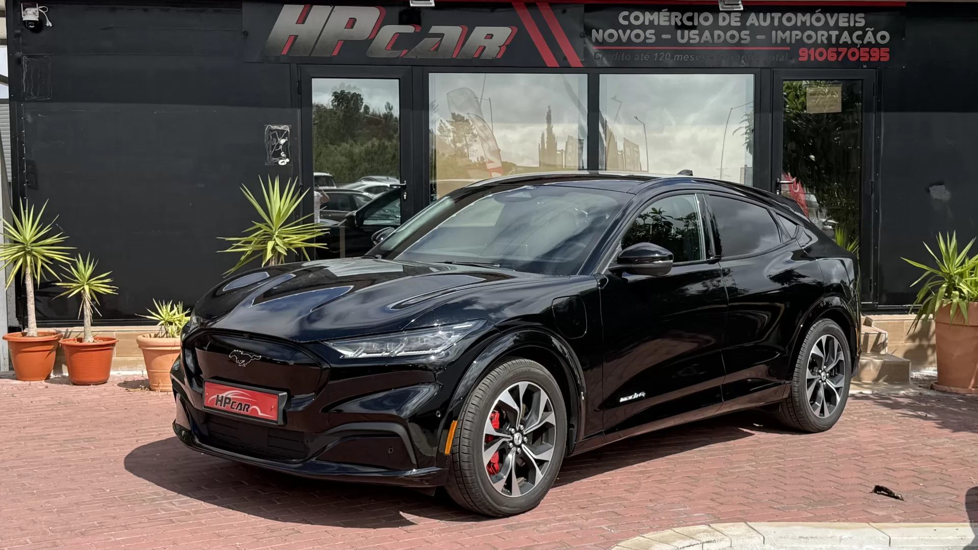 Ford Mustang Mach-E AWD PREMIUM - foto 7