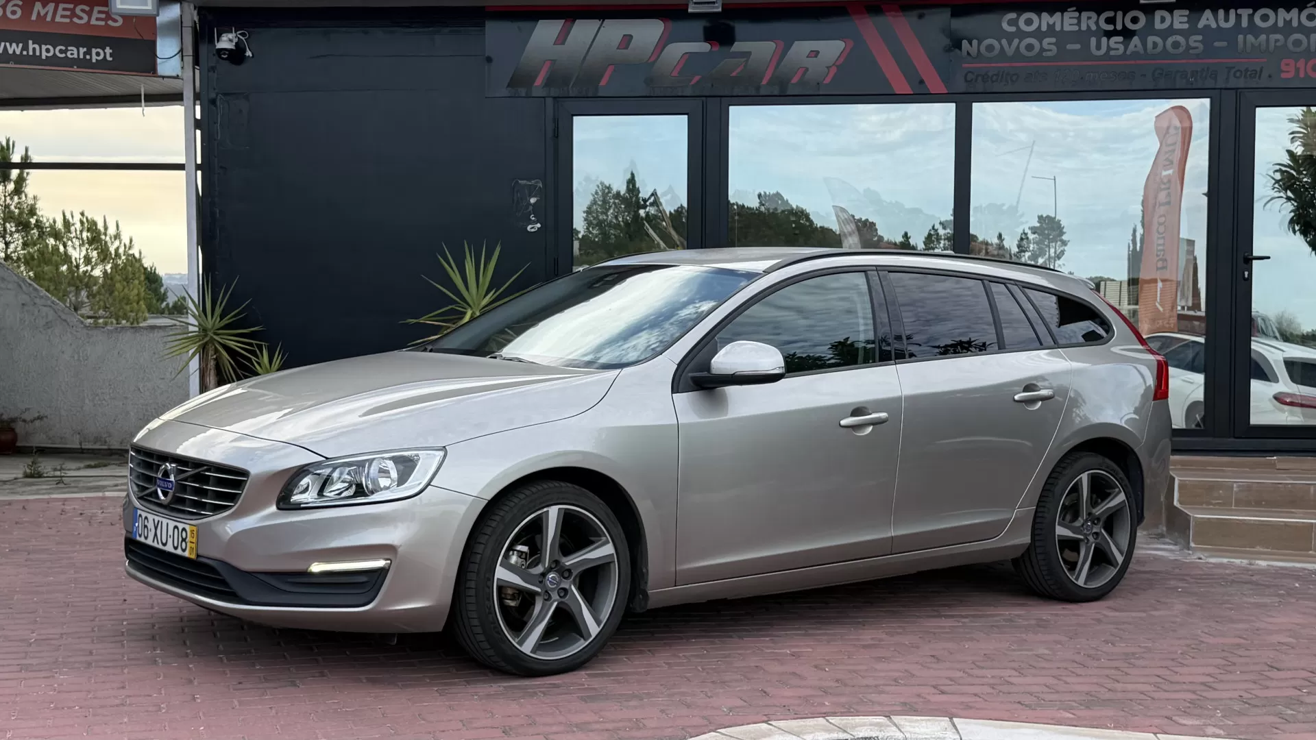 Volvo V60 1.6 D2 Momentum Eco
