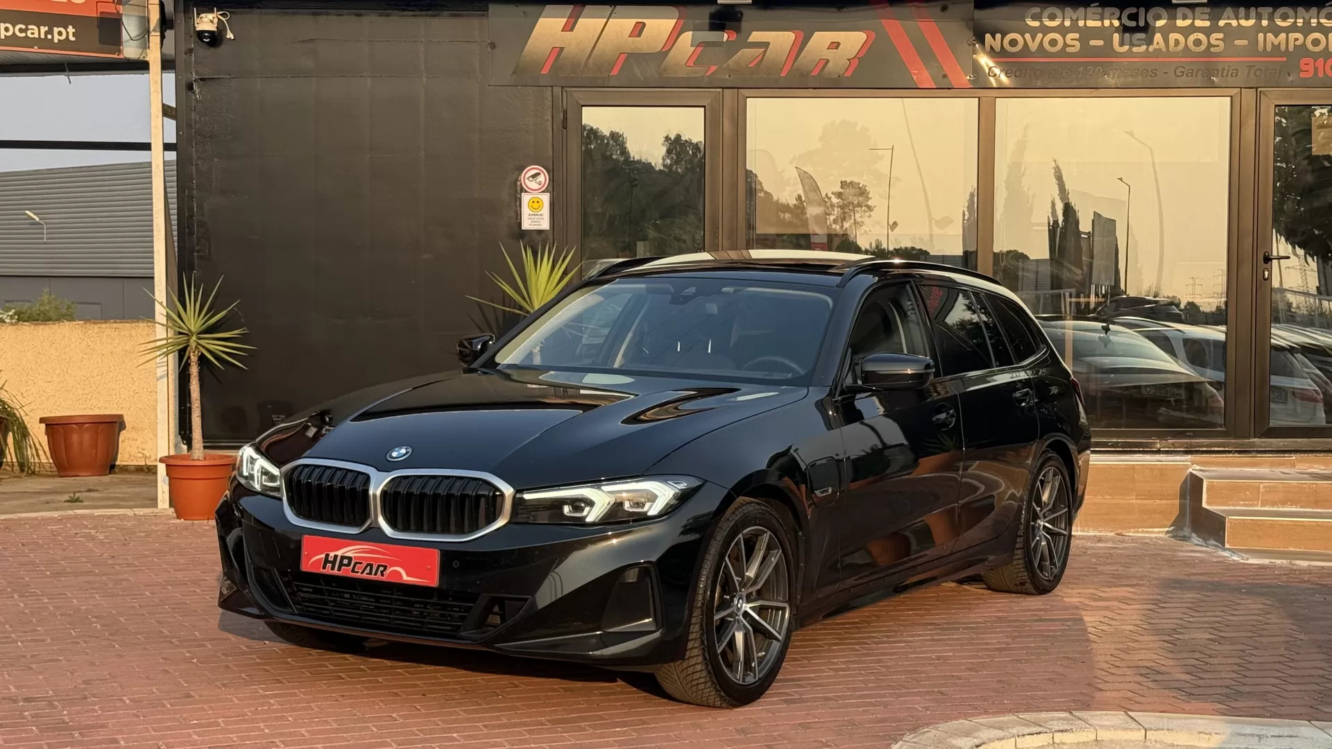 BMW 330 e Aut. Luxury Line - foto 2