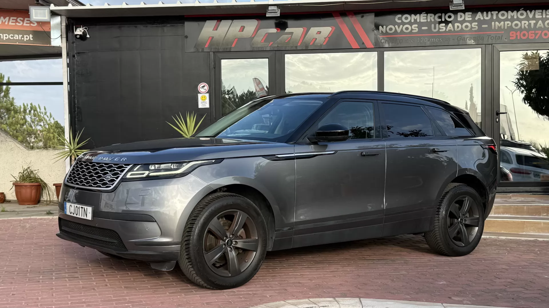 Land Rover Velar 2.0d R-Dynamic - foto 3