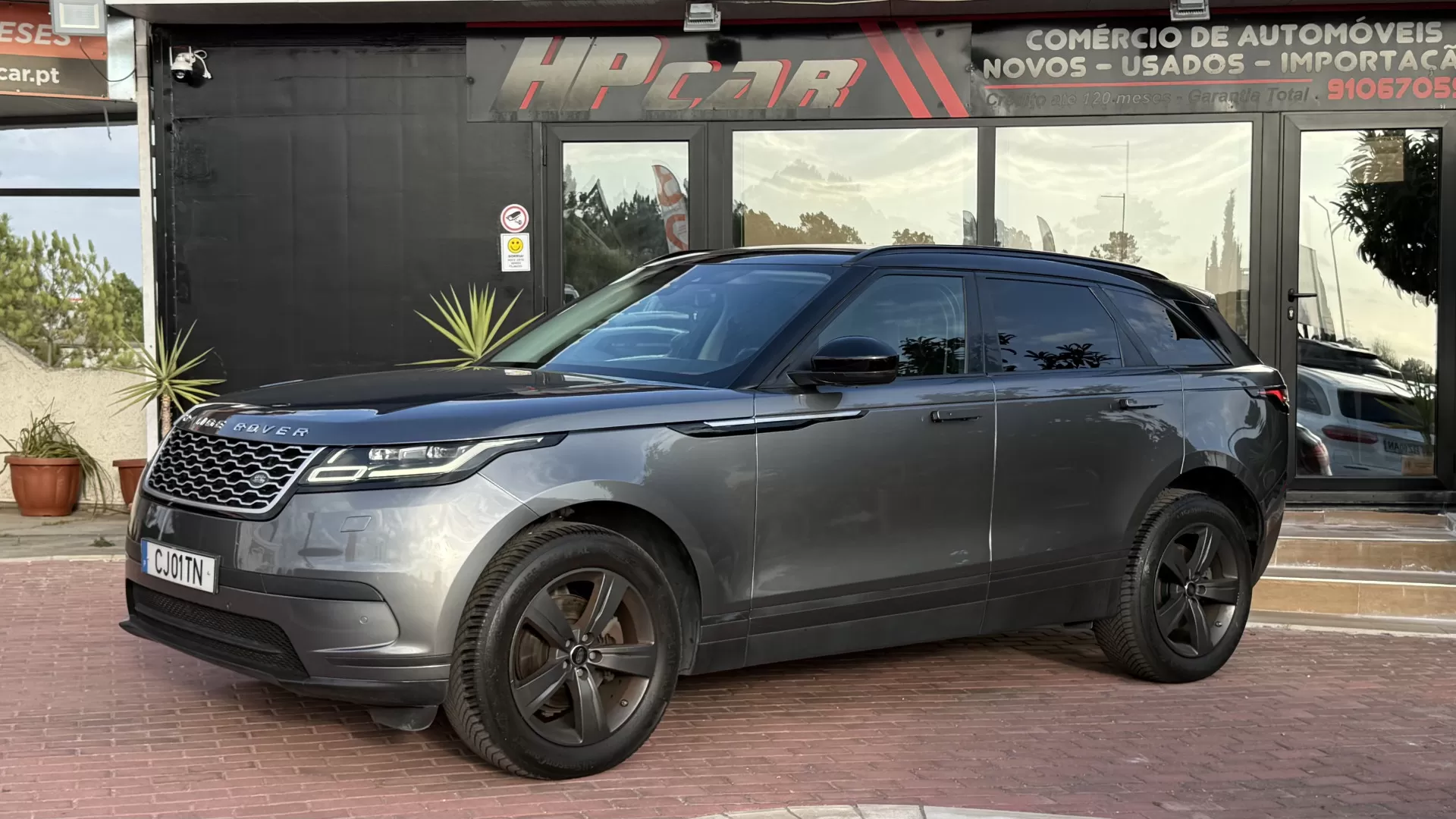Land Rover Velar 2.0d R-Dynamic - foto 4
