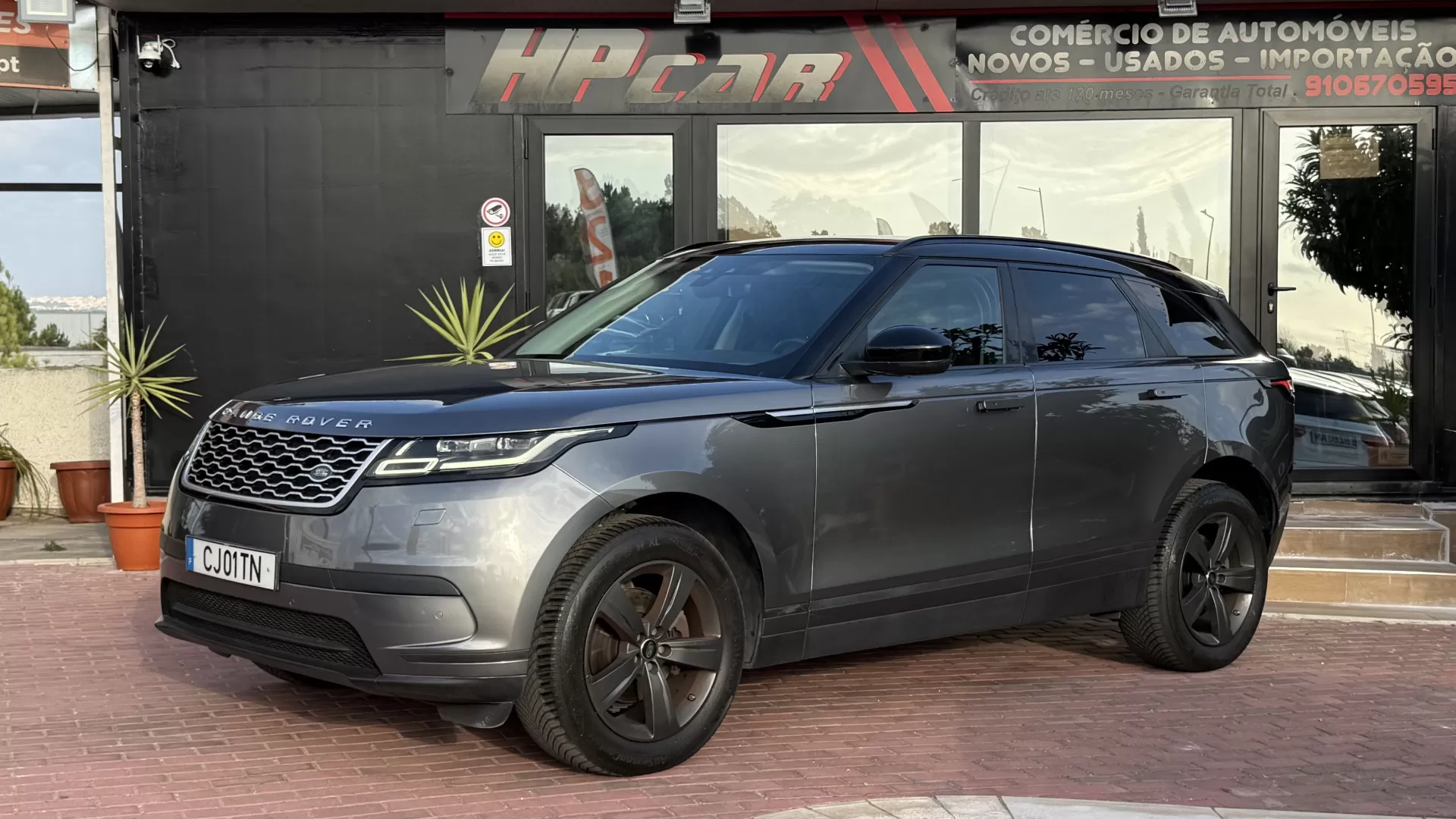 Land Rover Velar 2.0d R-Dynamic - foto 5