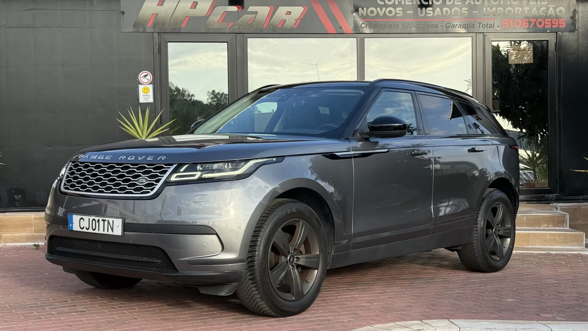 Land Rover Velar 2.0d R-Dynamic - foto 7