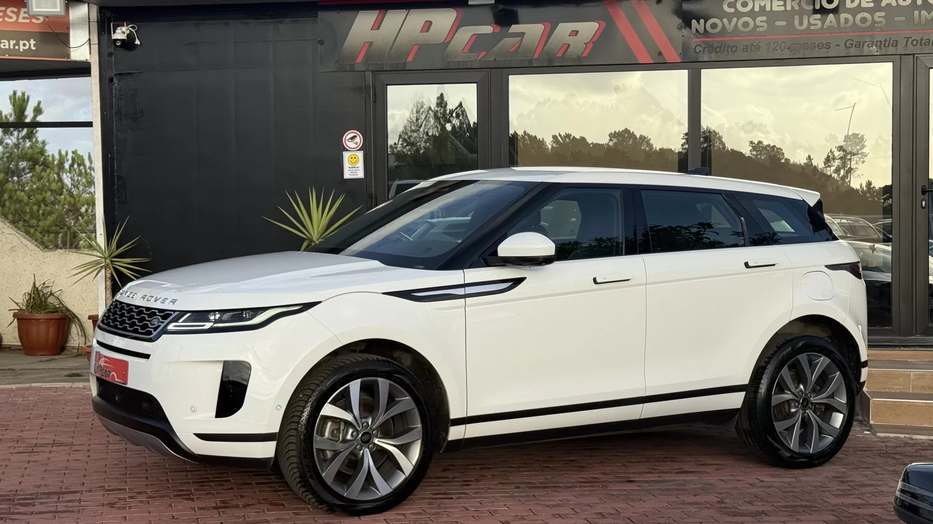 Land Rover Evoque 1.5 P300e AWD Dynamic HSE - foto 3