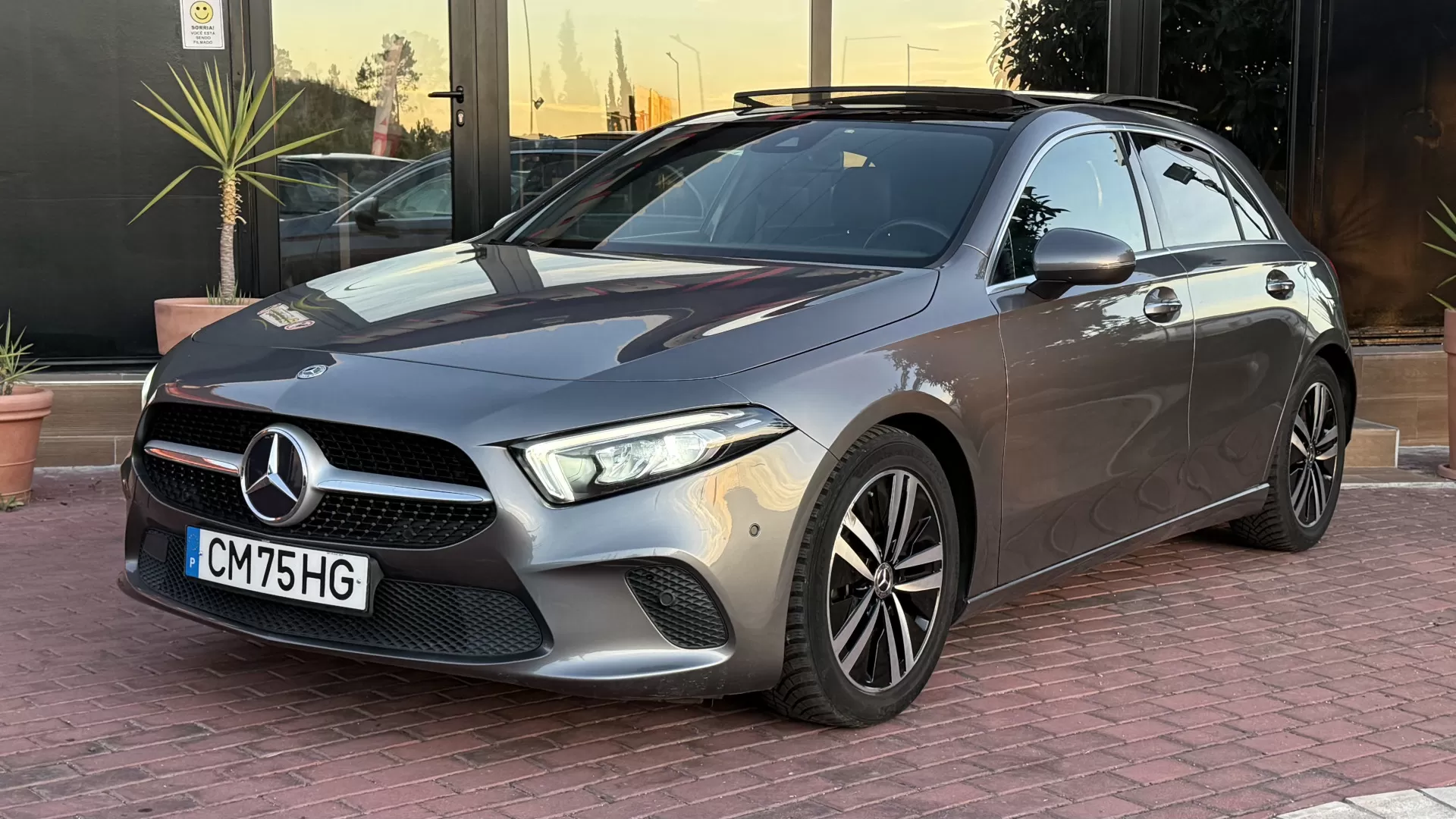 Mercedes-Benz A 180 7G-DCT AMG Line Advanced - foto 5