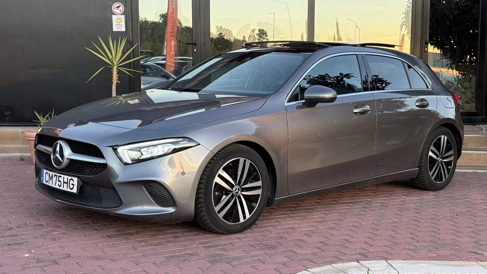 Mercedes-Benz A 180 7G-DCT AMG Line Advanced - foto 7