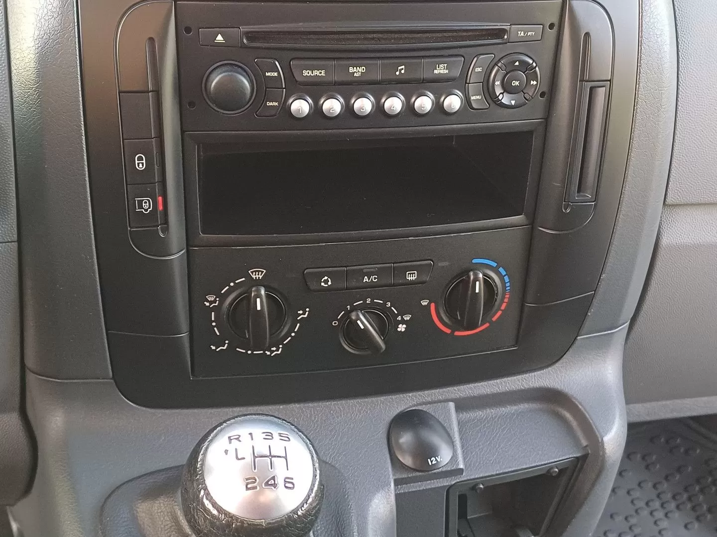 Citroën  JUMPY  H2 L2 2.0 HDI - foto 7