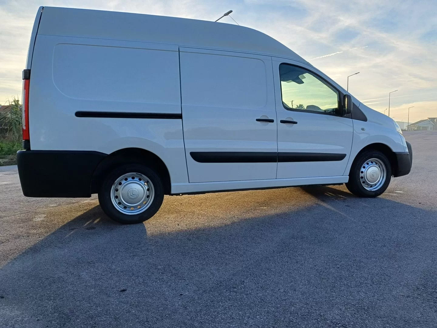 Citroën  JUMPY  H2 L2 2.0 HDI - foto 4