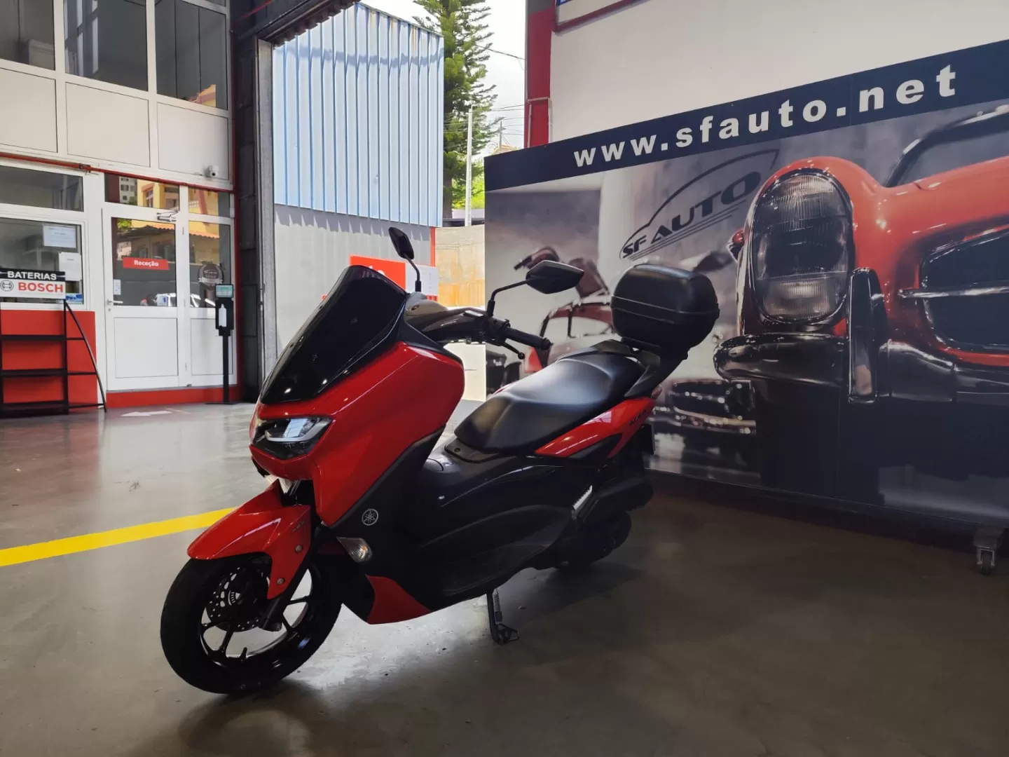 Yamaha NMAX GPD 125-A
