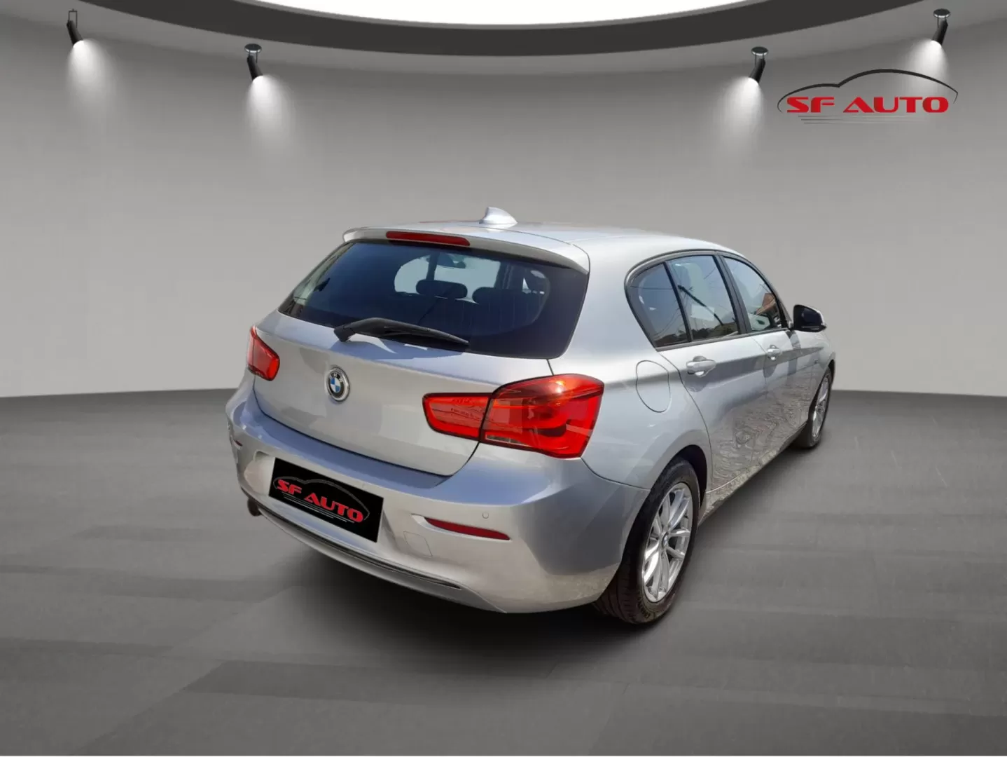 BMW 116 d Line Sport - foto 5