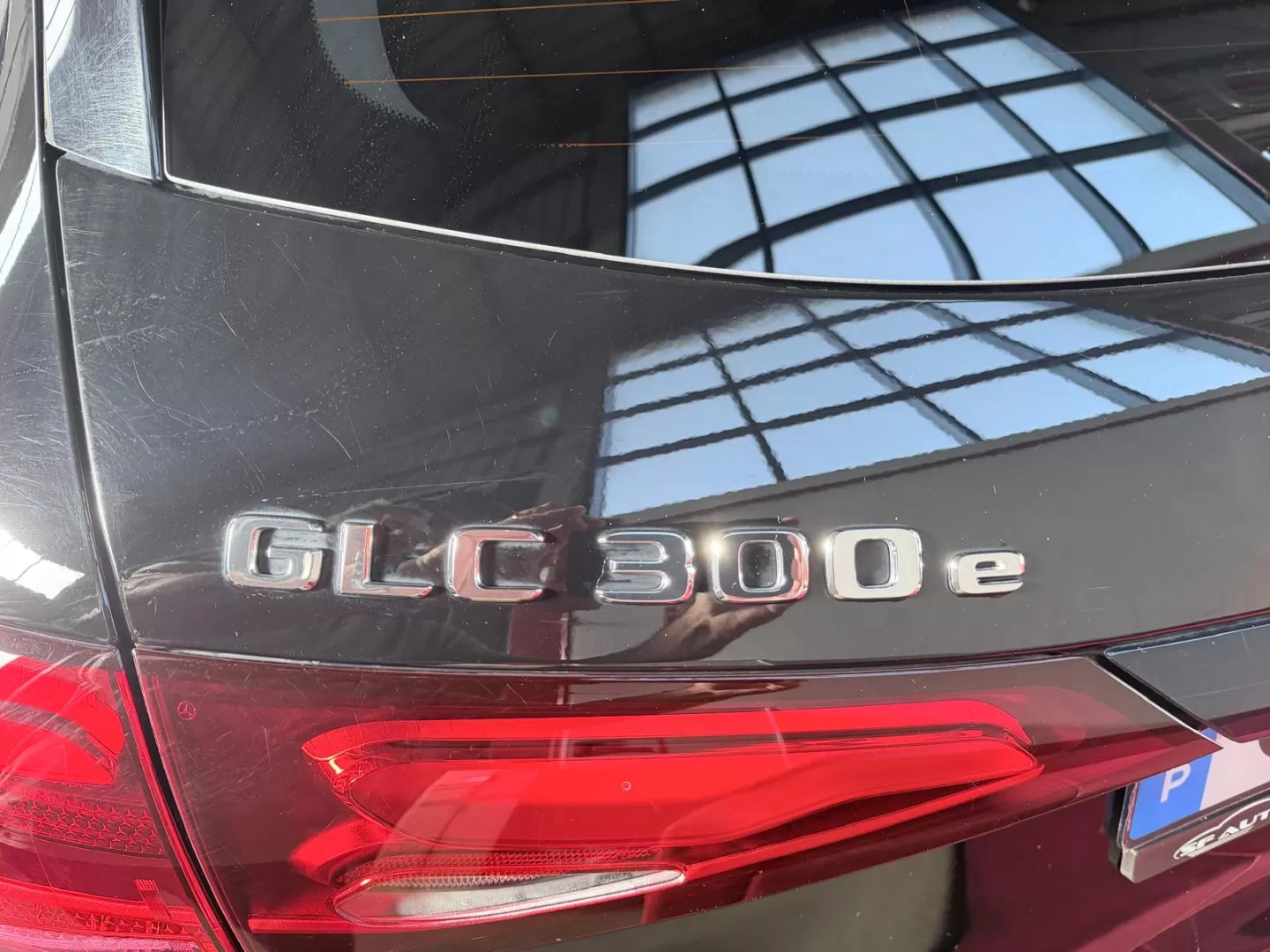Mercedes-Benz GLC 300 e 4Matic - foto 6