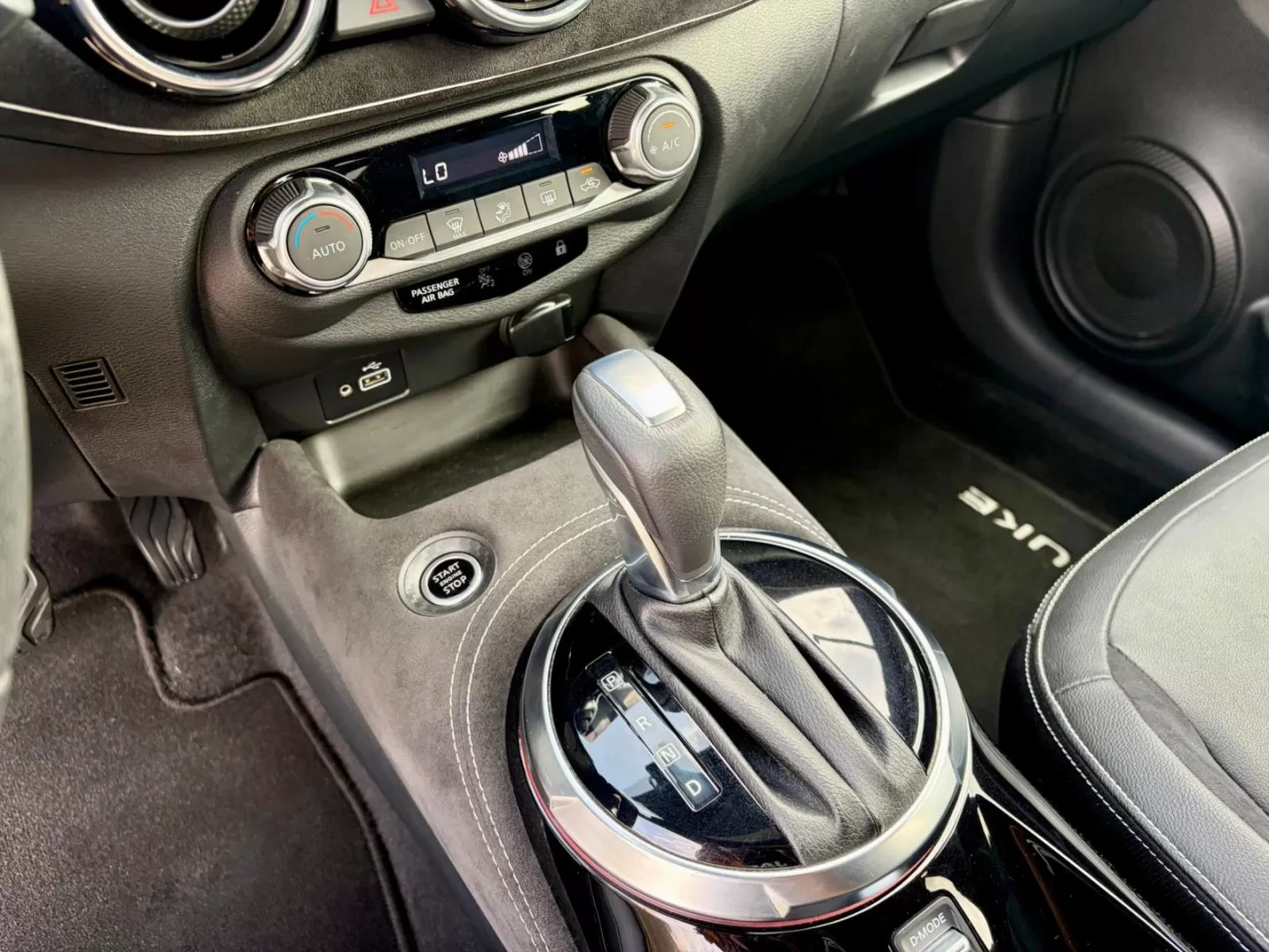 Nissan Juke 1.0 DIG-T N-Design DCT - foto 6