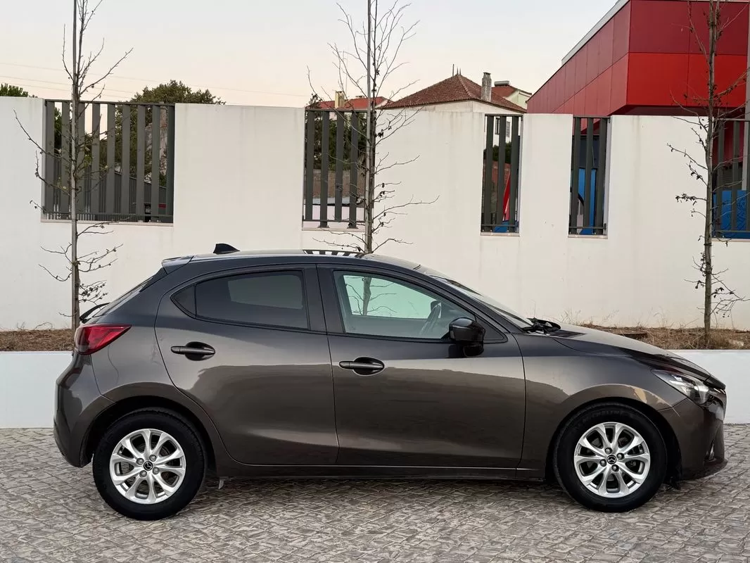 Mazda 2 1.5 Sky.Evolve - foto 8