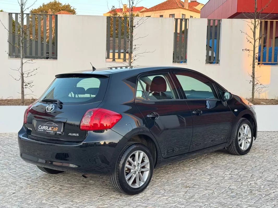 Toyota Auris 1.4 VVT-i AC - foto 7